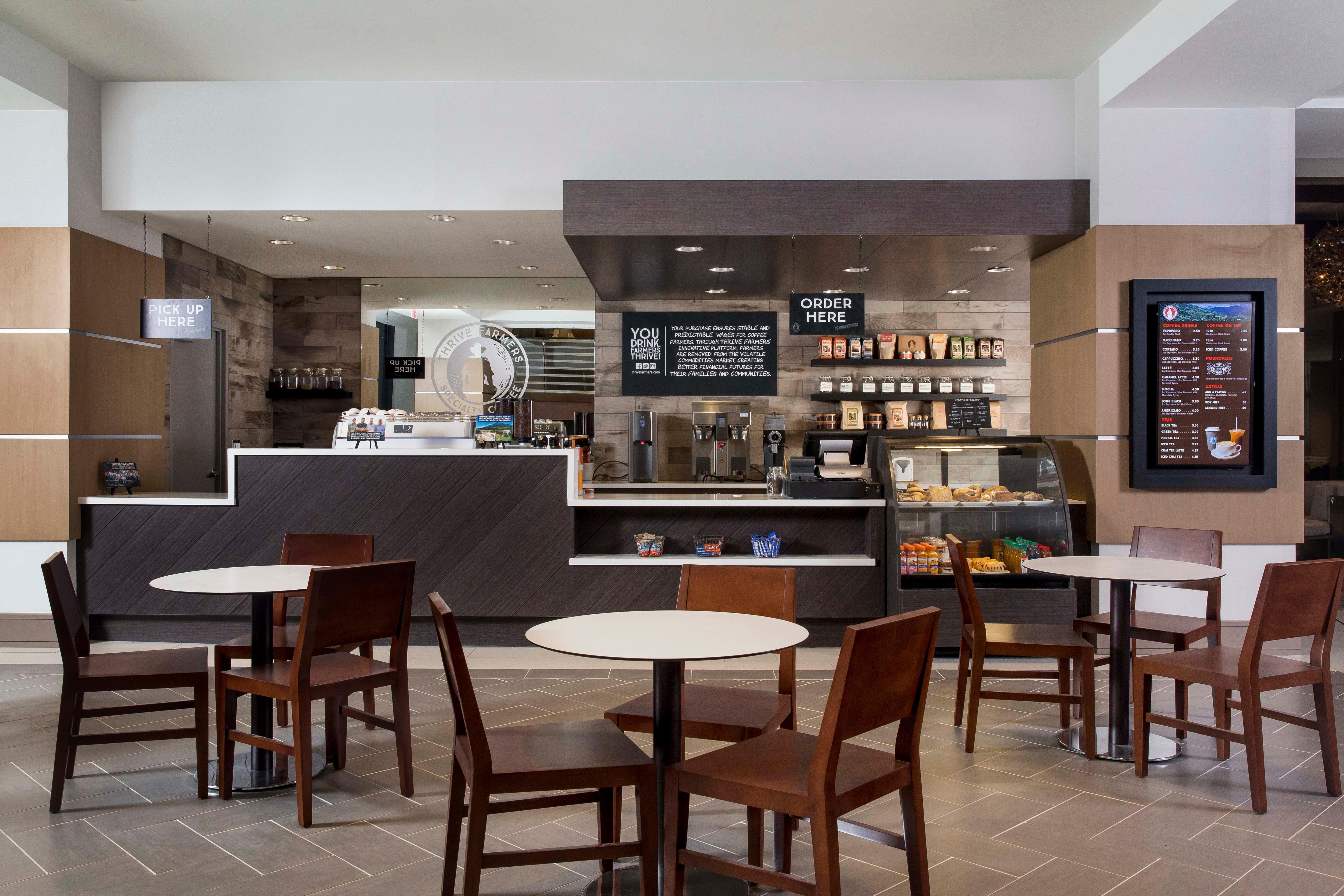 Crowne Plaza Atlanta - Midtown By Ihg Hotel Екстериор снимка