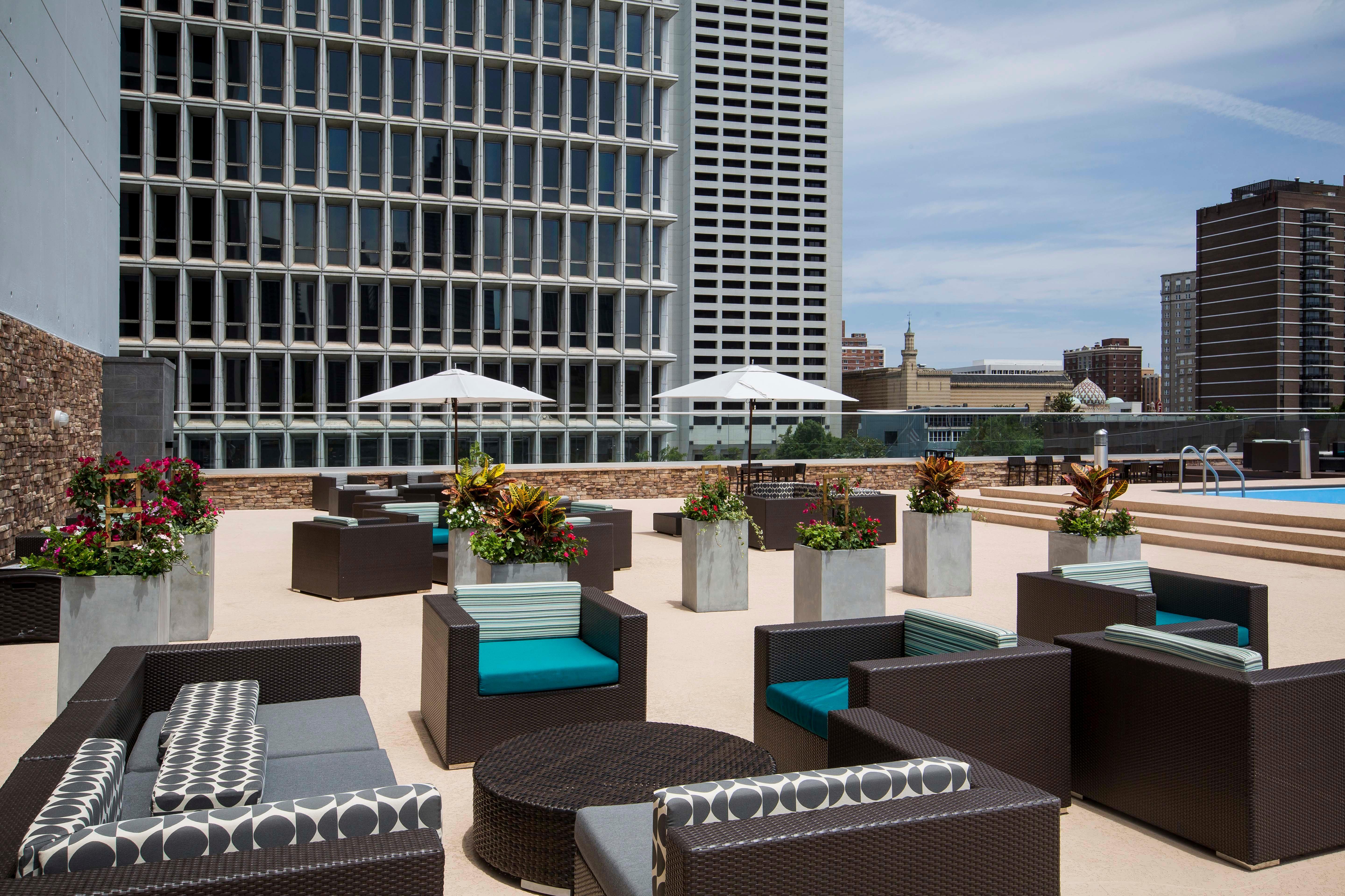 Crowne Plaza Atlanta - Midtown By Ihg Hotel Екстериор снимка
