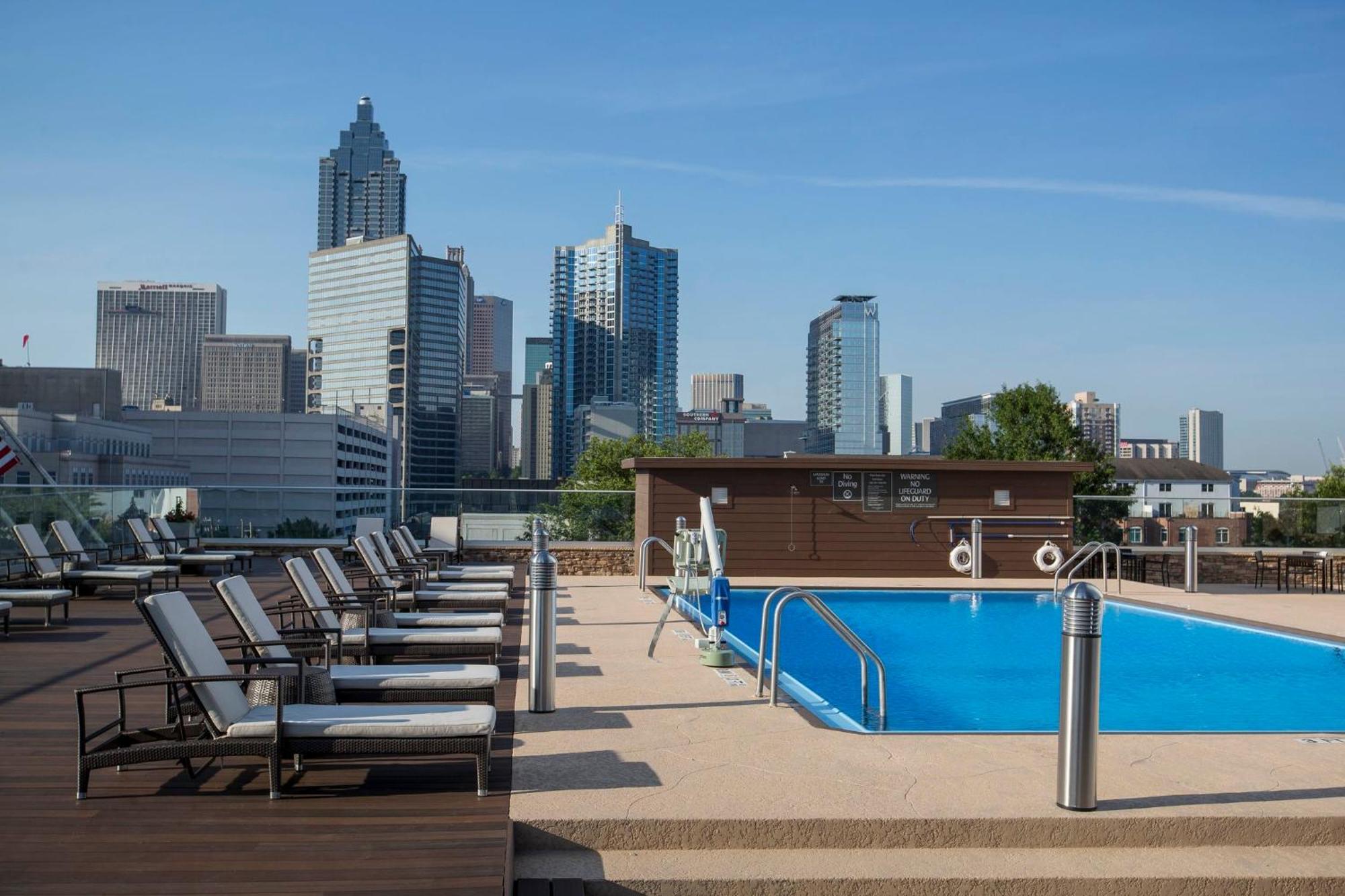 Crowne Plaza Atlanta - Midtown By Ihg Hotel Екстериор снимка