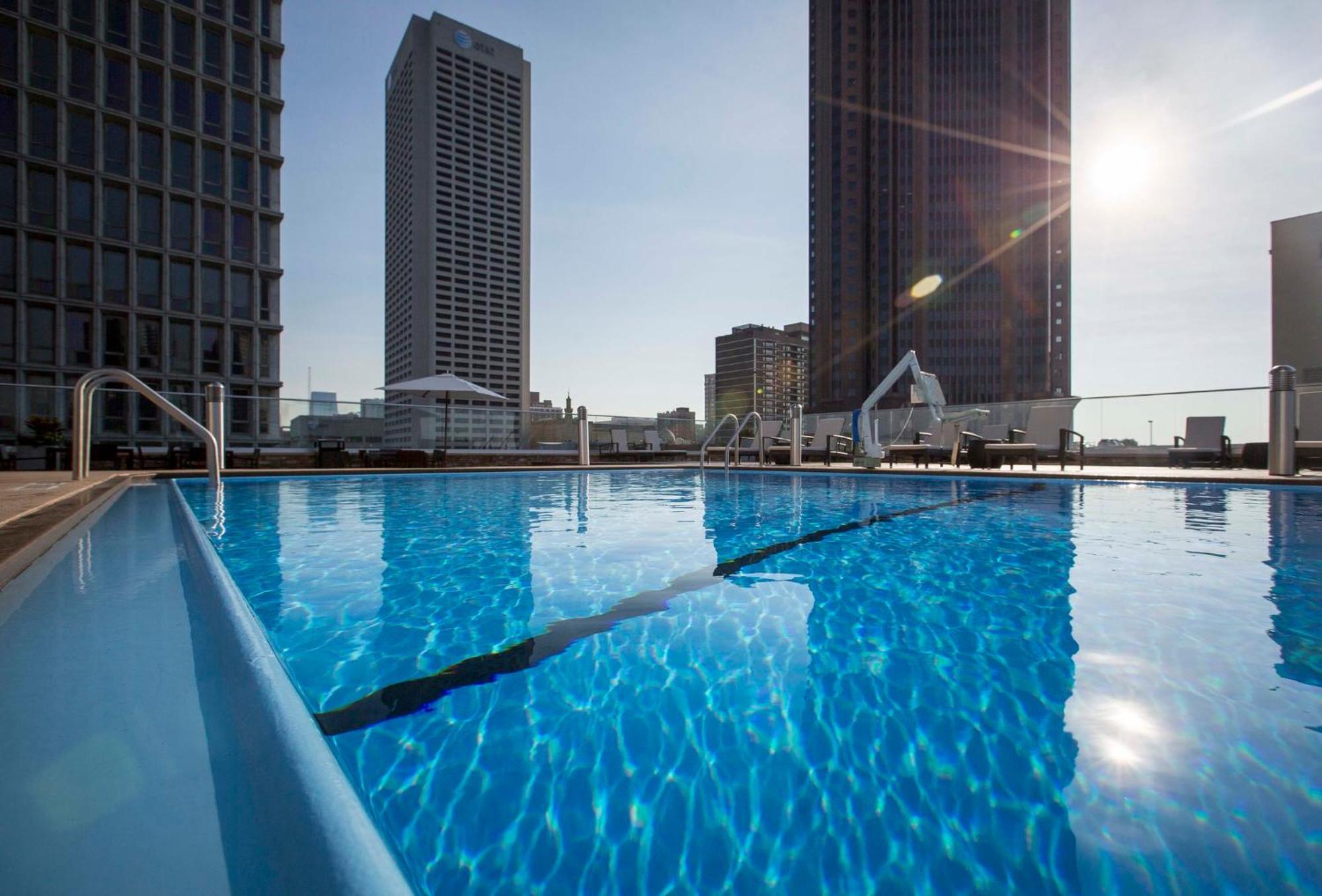 Crowne Plaza Atlanta - Midtown By Ihg Hotel Екстериор снимка